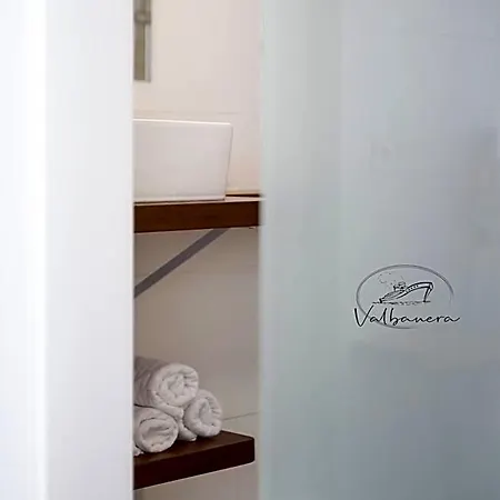 Valbanera Отель Коломбрес